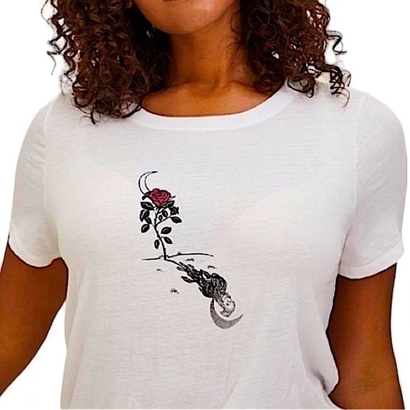 TORRID NWOT Skull Vintage Burnout White “Love & Death” Classic Fit Crew…‎ - Picture 1 of 6